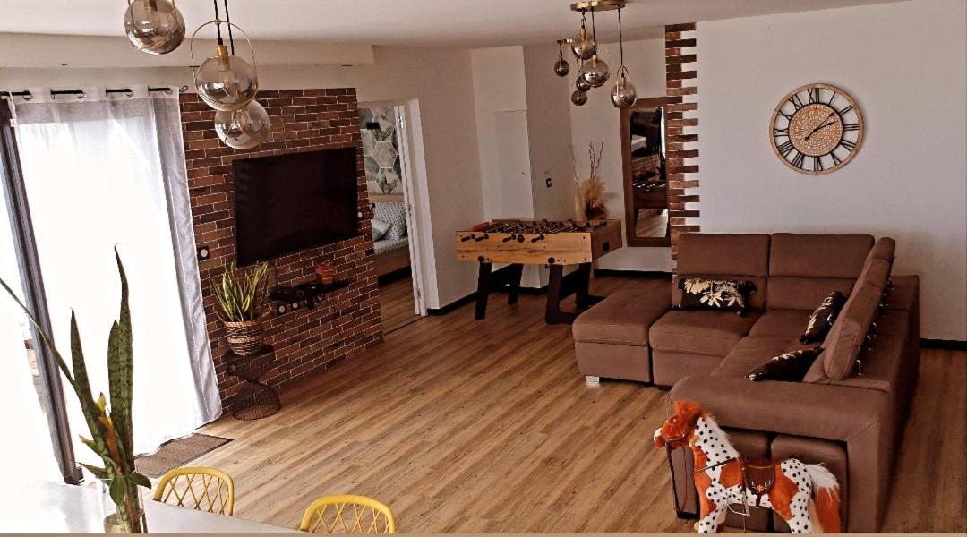 Vila Lilie Location Manapany 4 Etoiles Petite Île Exteriér fotografie